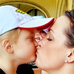 Meet your Posher, Whitney